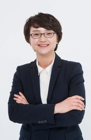 졸업생 이미지